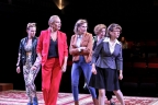 <i>8 kobiet</i>, reż. Adam Sajnuk, Och-Teatr w Warszawie